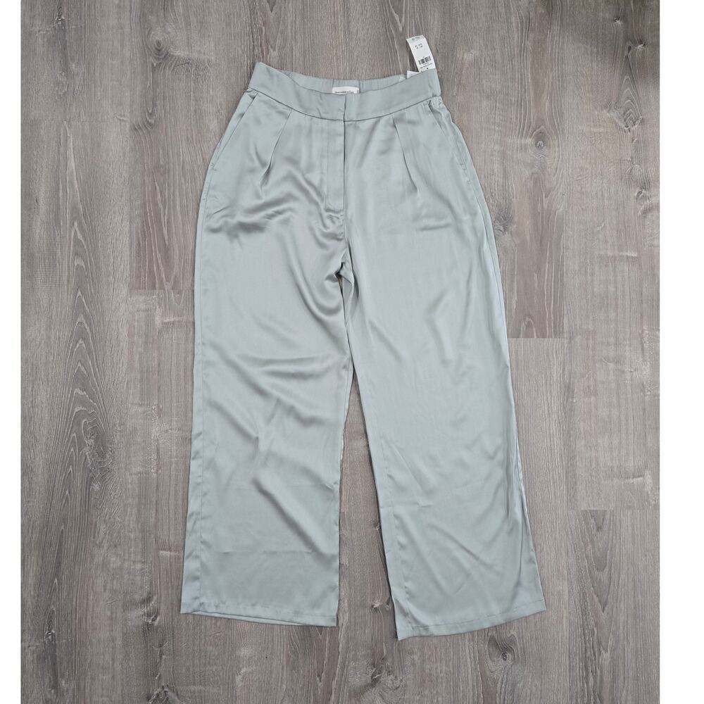 Nwt Abercrombie & Fitch Wide Leg Dress Satin Pants in Sage size L 31/12